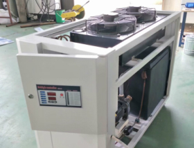 二手机械翻新喷漆