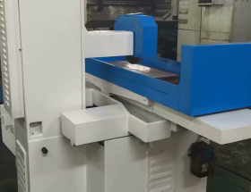 机械设备喷漆翻新